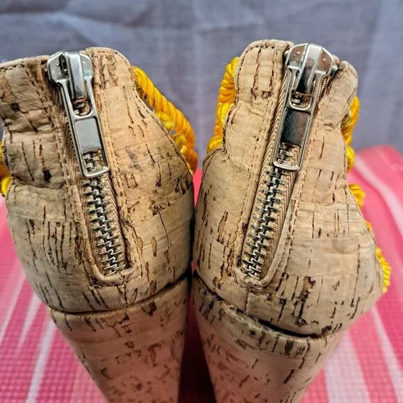 London Trash Platform Wedge Sandals Wood Women Size 5