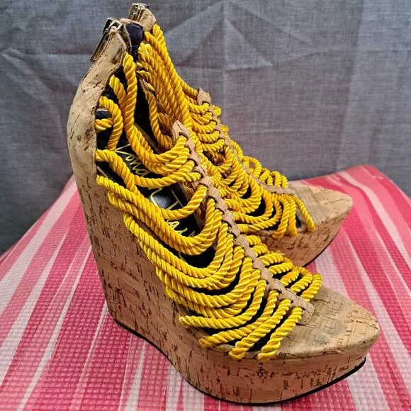 London Trash Platform Wedge Sandals Wood Women Size 5