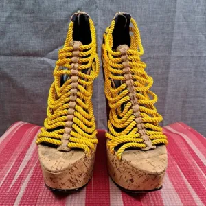 London Trash Platform Wedge Sandals Wood Women Size 5