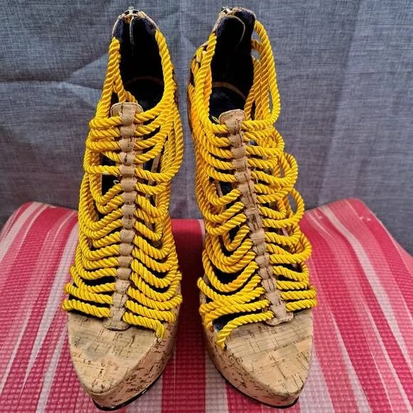 London Trash Platform Wedge Sandals Wood Women Size 5