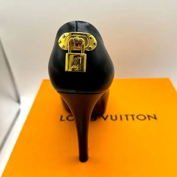 LOUIS VUITTON PATENT GOLD LOCK PLATFORM PEEP TOE PUMPS WITH BOX &amp; DUSTBAG