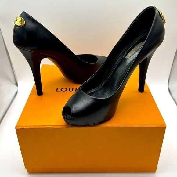 LOUIS VUITTON PATENT GOLD LOCK PLATFORM PEEP TOE PUMPS WITH BOX &amp; DUSTBAG