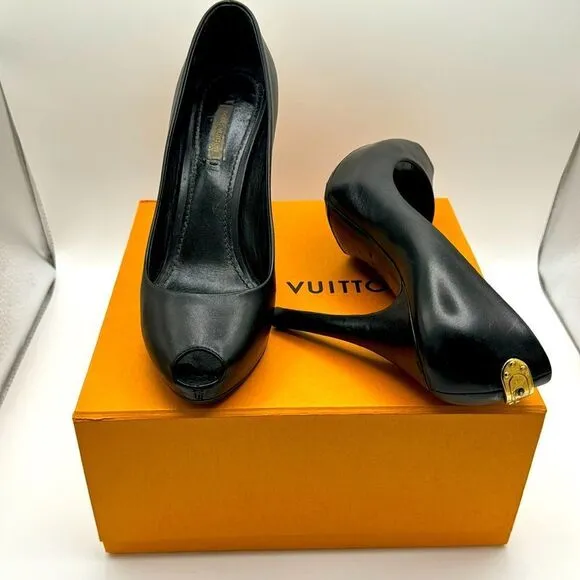 LOUIS VUITTON PATENT GOLD LOCK PLATFORM PEEP TOE PUMPS WITH BOX &amp; DUSTBAG