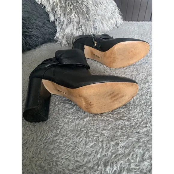 Louise Et Cie Lo-Theron Black Ankle Boots Size 8.5 Big Now Block Heel