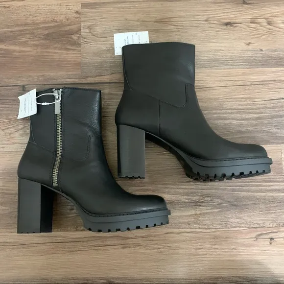 Lucky Brand Black Bajax Lug Sole Boots Size 10 Women’s Boots