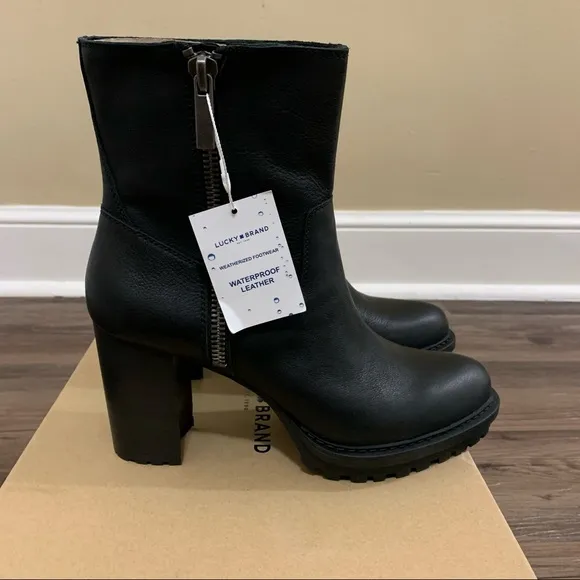Lucky Brand Black Bajax Lug Sole Boots Size 10 Women’s Boots