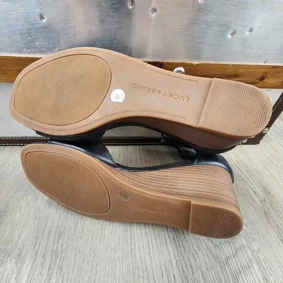 Lucky Brand Jodella Wedge Sandals Size 8