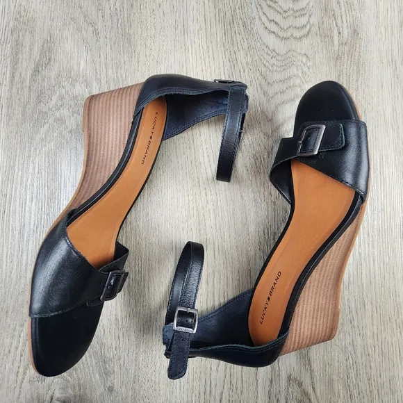 Lucky Brand Jodella Wedge Sandals Size 8