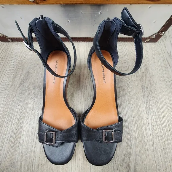 Lucky Brand Jodella Wedge Sandals Size 8