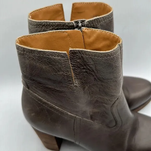 Lucky Brand Womens Quintei Ankle Leather Platform Boots size 10