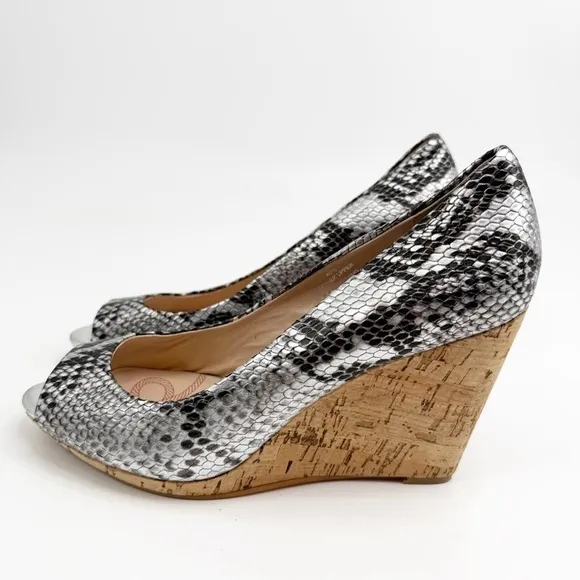 Lucy Choi London Brand New Snakeskin Peep Toe Wedge Heels, Size 40.5 (10.5)