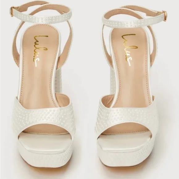 Lulus Shoes Women’s 9 Pearlla White Satin Pearl Platform Ankle Strap Heel Sandal