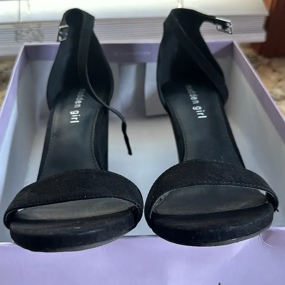 Madden Girl Black Willoow Wedge Sandals