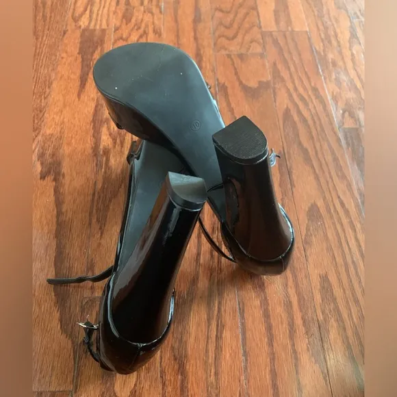 Madden Girl Omega Platform Block Heel Black Sandals