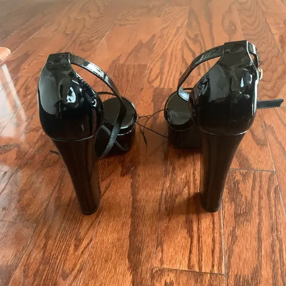 Madden Girl Omega Platform Block Heel Black Sandals