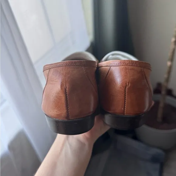 Made in Italy 🇮🇹 Men’s Two-Tone Leather Loafers
