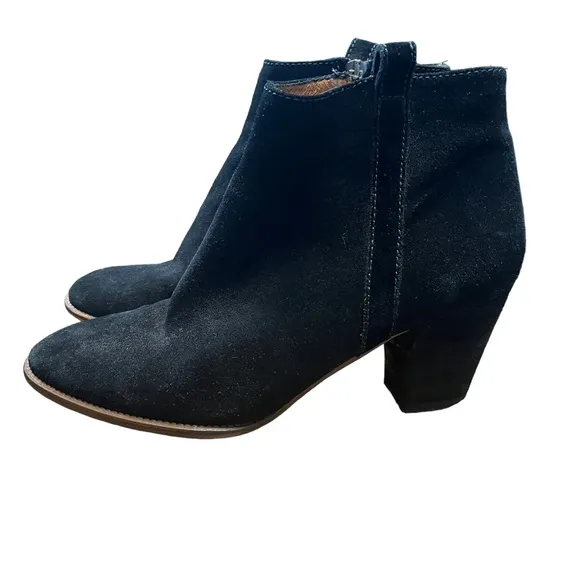 Madewell Billie Boot black suede block heel zipper closure booties size …