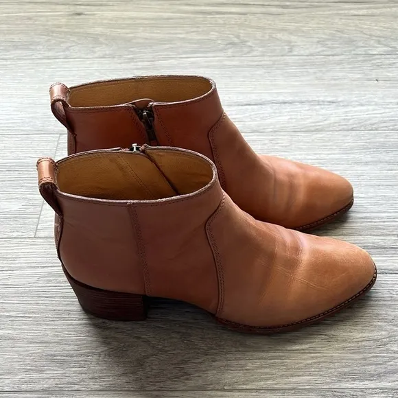 Madewell Leather Asher Boot in size 8.5