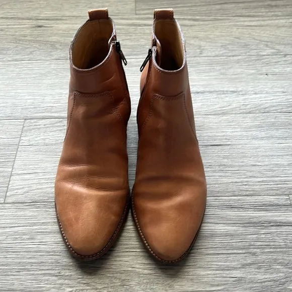 Madewell Leather Asher Boot in size 8.5