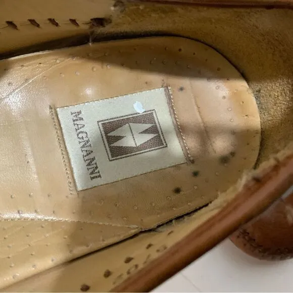 Magnanni Men's Brown Leather Buckle  Loafers Shoes 9 M *Made in Spain*