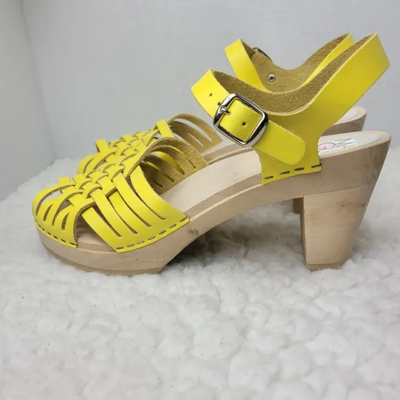 Maguba Of Sweden Women's Wooden Heel  Shoes Size 11.5 Yellow Strappy Leather
