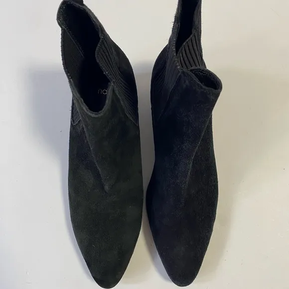 Maje Sz 37 or 6.5 Black Suede Ankle Boots Point Toe Low Heel Dual Stretch Pull