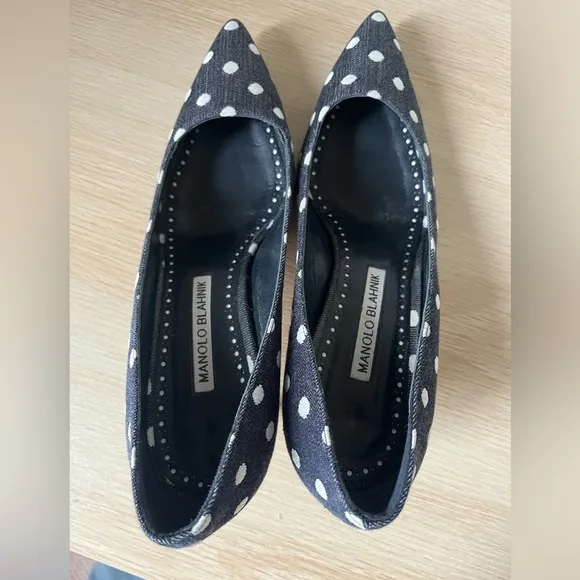 Manola Blahnik Polka Dot Denim Pumps 37/7
