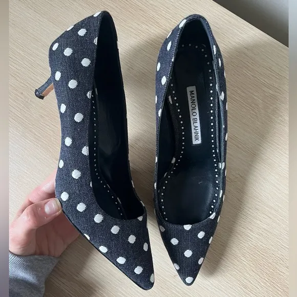 Manola Blahnik Polka Dot Denim Pumps 37/7