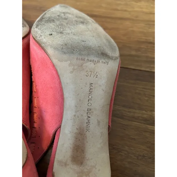 Manolo Blahnik CIABOI Carolyne Suede Scalloped Slingback Pink Coral …