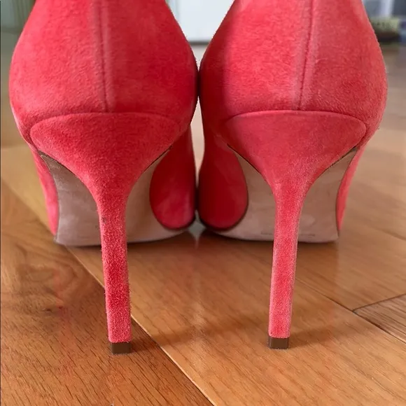 Manolo Blahnik Coral Pumps