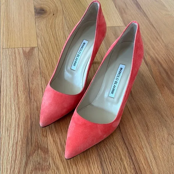 Manolo Blahnik Coral Pumps