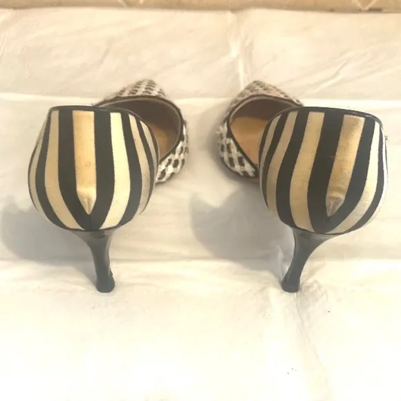 MANOLO BLAHNIK pumps white, tan and black, size 39.5