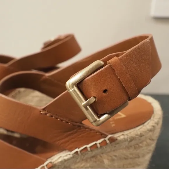 Marc Fisher 7.5 lalenni brown leather espadrille