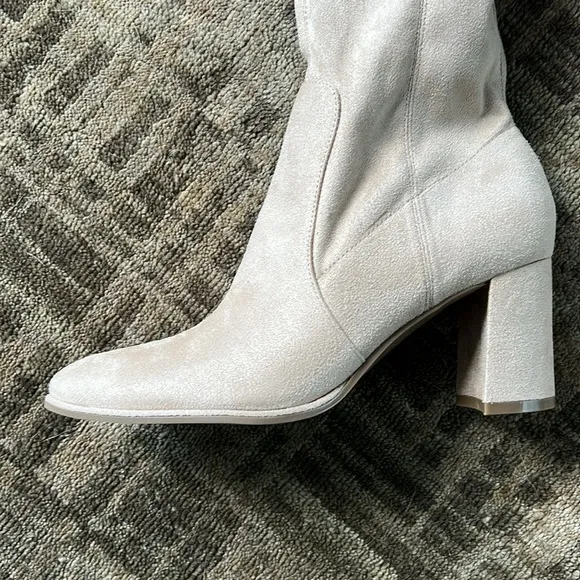 Marc Fisher size 7.5M light nude color block heel NWOT