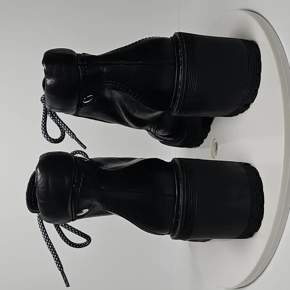 Marc Fisher Wenner Ankle Boots Booties Combat Lace-up Lug Sole Leather Black 7.5