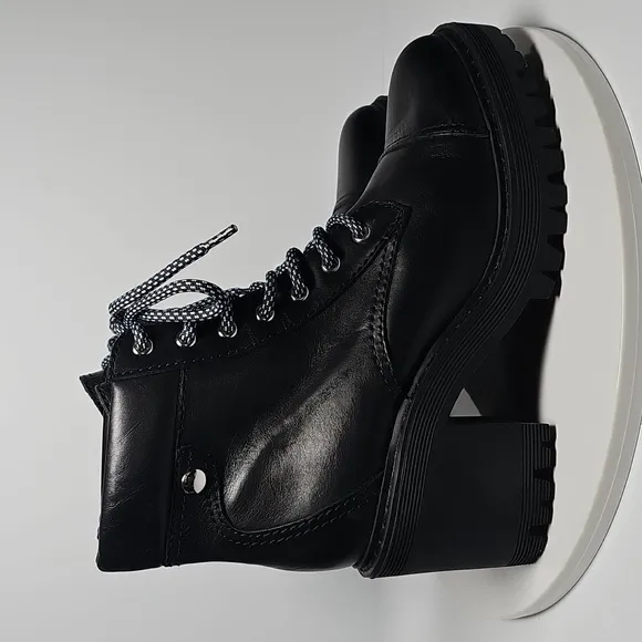 Marc Fisher Wenner Ankle Boots Booties Combat Lace-up Lug Sole Leather Black 7.5