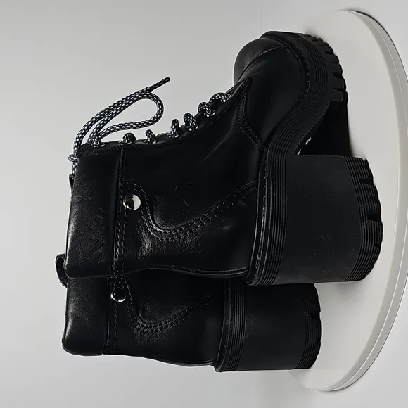 Marc Fisher Wenner Ankle Boots Booties Combat Lace-up Lug Sole Leather Black 7.5