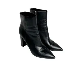 Marc Fisher ulani black leather pointed toe ankle boots size 8.5
