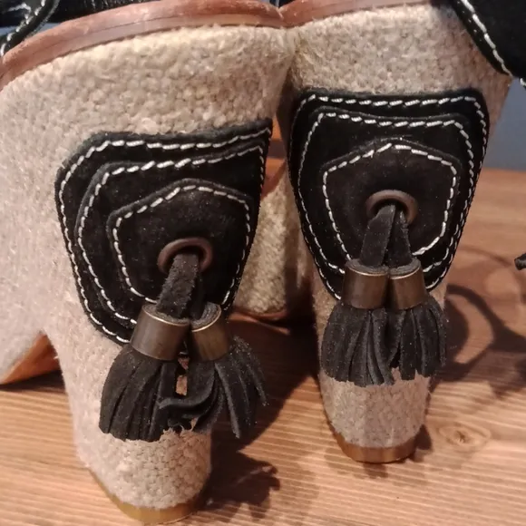 Marc Jacobs wedge sandals