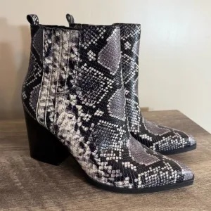 Mark Fisher Oshay Leather Boots Booties Python Snakeskin Print Sz 11 Block Heel