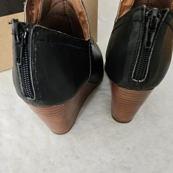 Mark Jenkins Black Wedge  Shoes