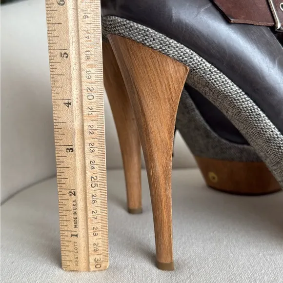 Marni Brown Leather Shoes distressed high heels wooden platform