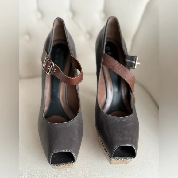 Marni Brown Leather Shoes distressed high heels wooden platform
