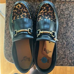 MEN'S  DR. MARTENS LEATHER LOAFERS BLACK SNAFFLE LEOPARD PRINT  SHOES SZ 11