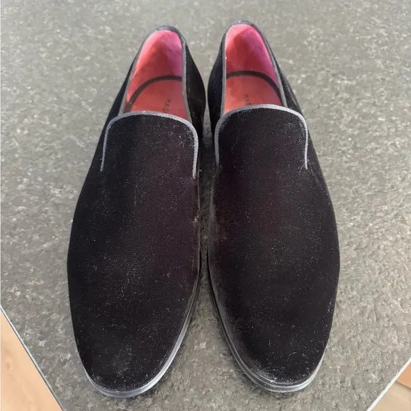 Men’s Magnanni Black Leather Dress Loafers NEW tuxedo leather