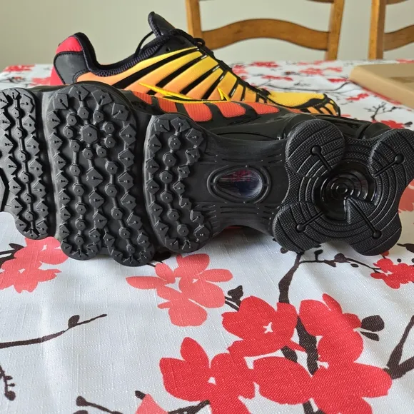 Men's Size 14 Nike Shox TL Shoes Black Orange Red Sunrise AV3595 004 Running