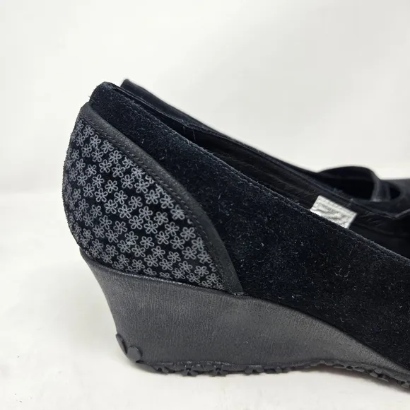 MERELL Petunia Black Suede Wedge MaryJanes Size 9.5M