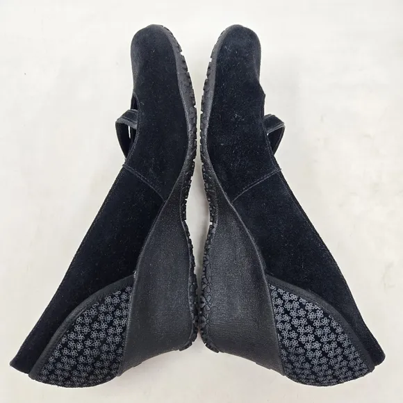MERELL Petunia Black Suede Wedge MaryJanes Size 9.5M