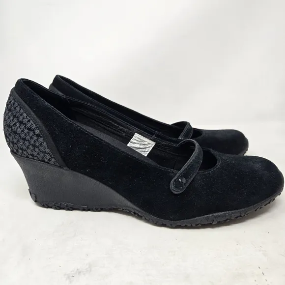 MERELL Petunia Black Suede Wedge MaryJanes Size 9.5M