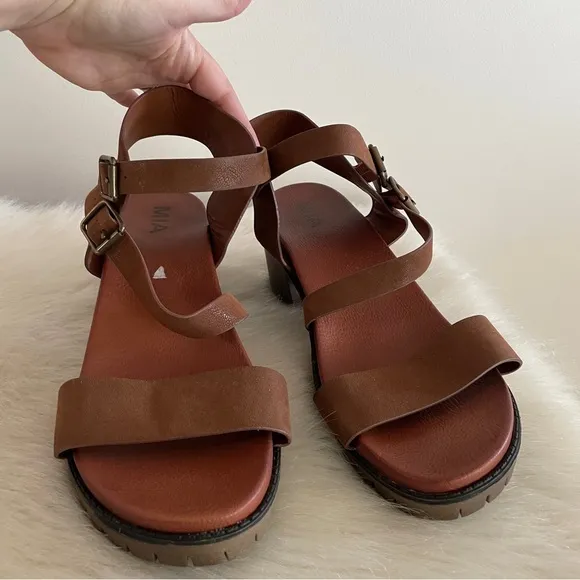 MIA Brown Strappy Block Heel Sandals